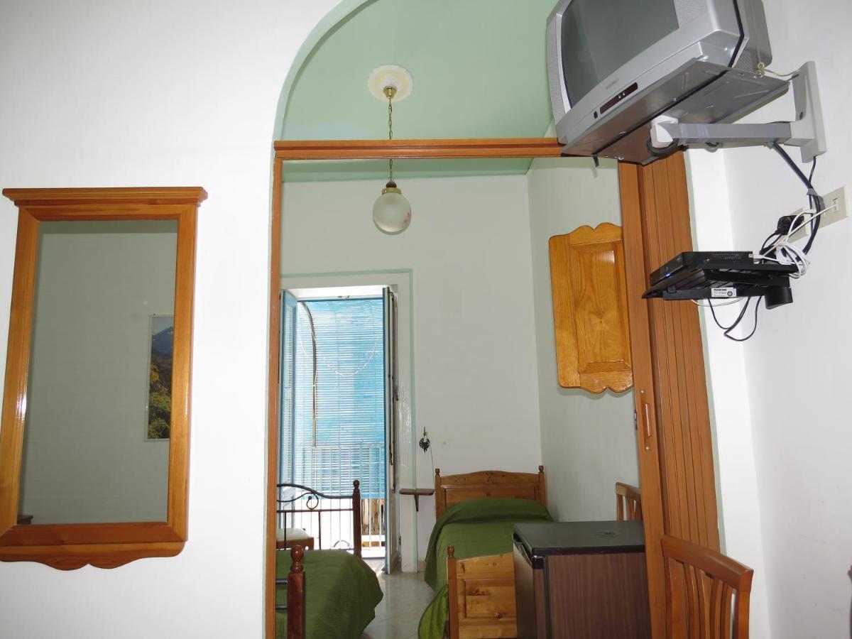 Casa Vittorio B&B Lipari  Luaran gambar