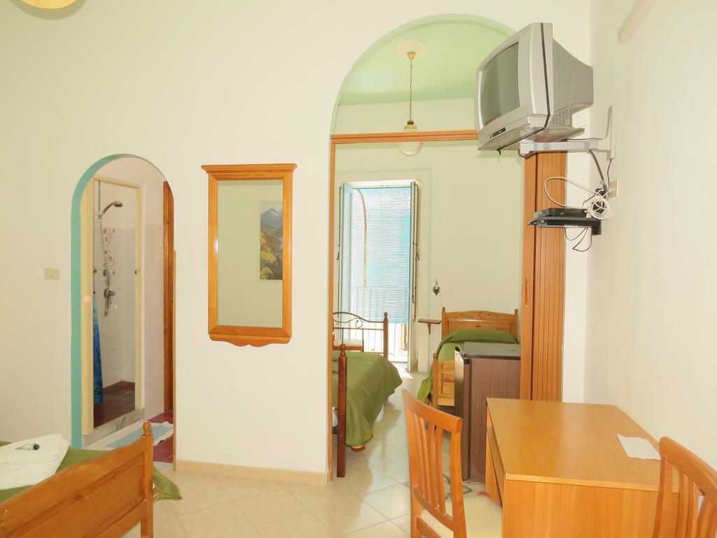 Casa Vittorio B&B Lipari  Luaran gambar